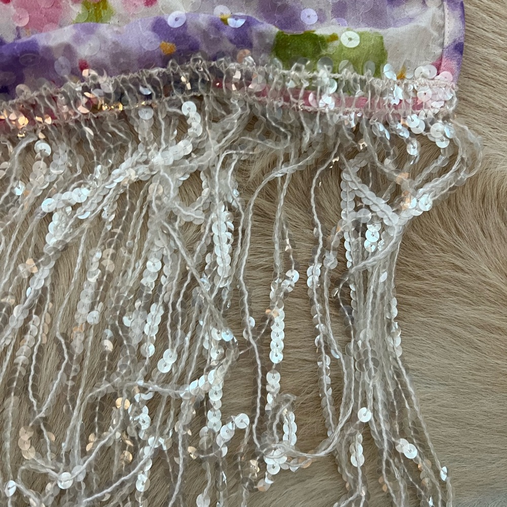 RITMO DI PERLA beautiful floral printed sequined shawl with sequn fringing